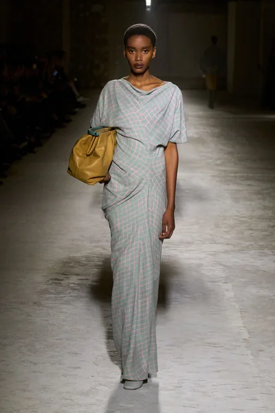 Look 21